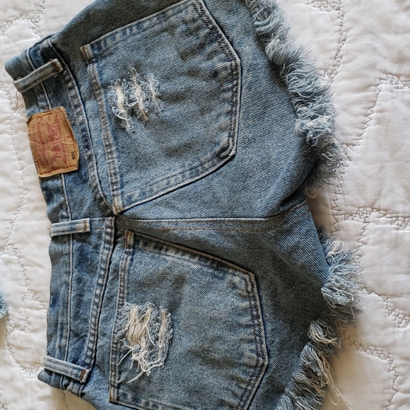 Short - Picture 2 of 2